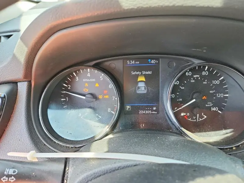 2018 NISSAN ROGUE S  