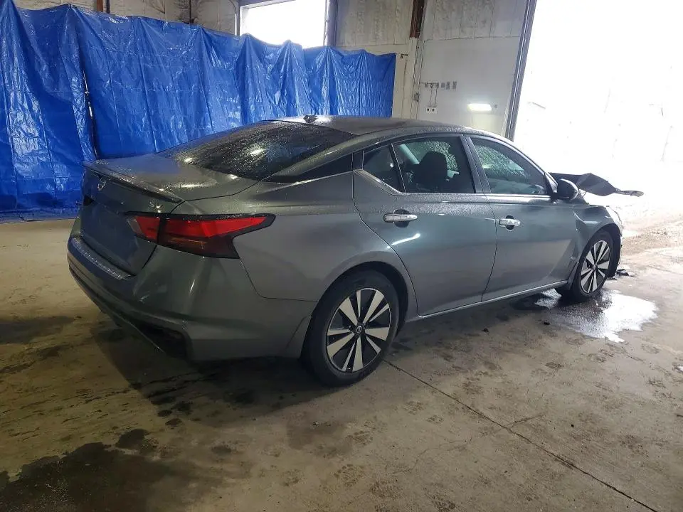 2021 NISSAN ALTIMA 2.5 SV  