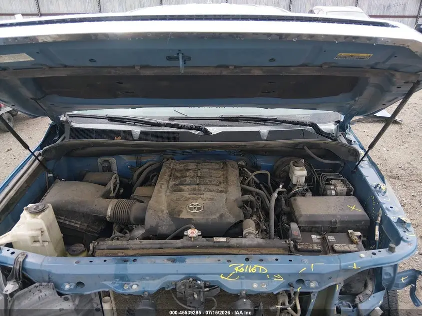 2021 TOYOTA TUNDRA SR5