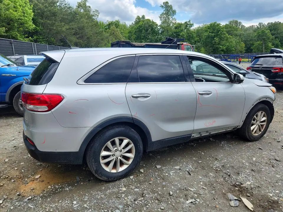 2017 KIA SORENTO L  