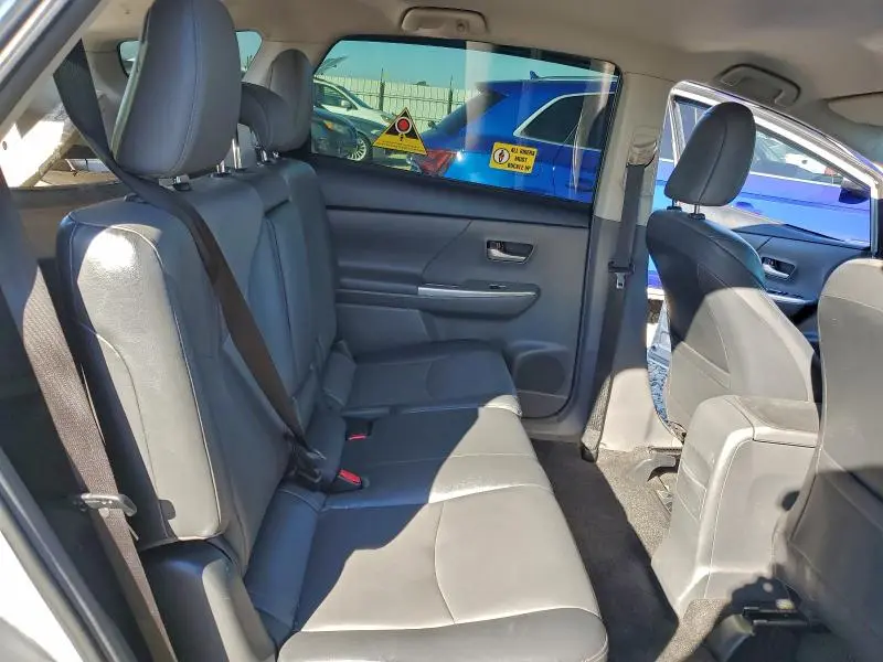 2012 TOYOTA PRIUS V   