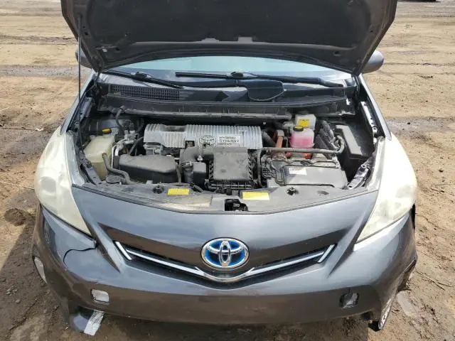 2013 TOYOTA PRIUS V   