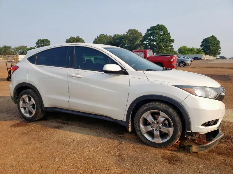 2017 HONDA HR-V LX  