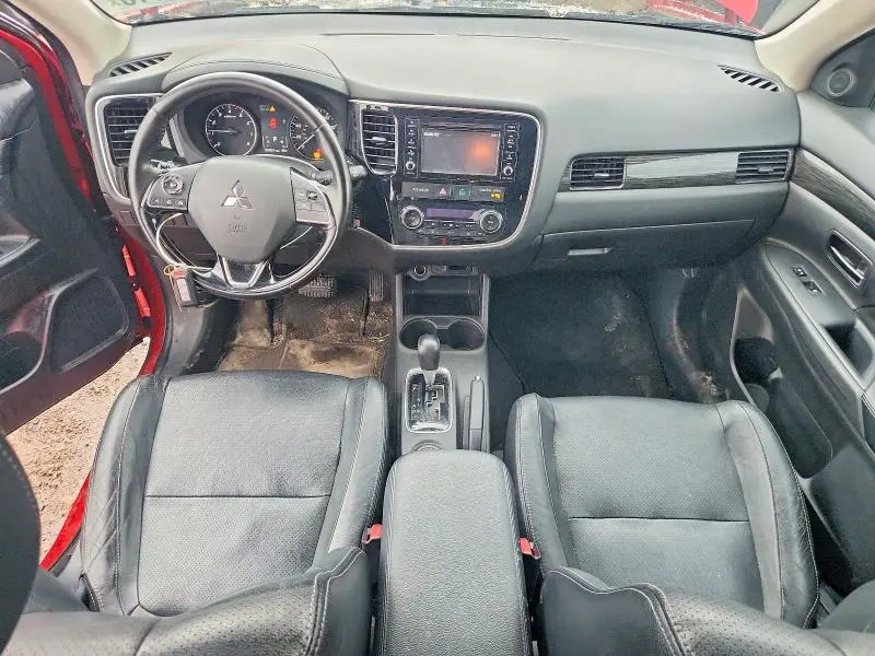 2016 MITSUBISHI OUTLANDER SE  