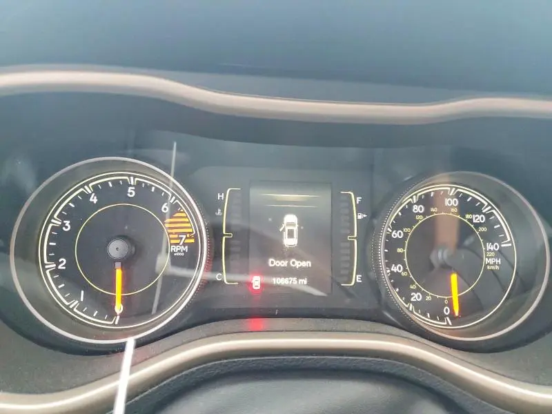 2016 JEP CHEROKEE L   
