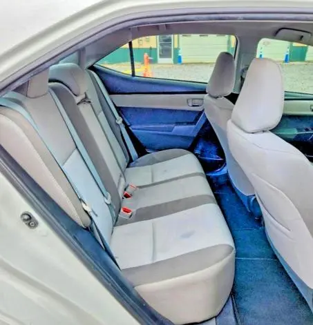 2017 TOYOTA COROLLA LE  