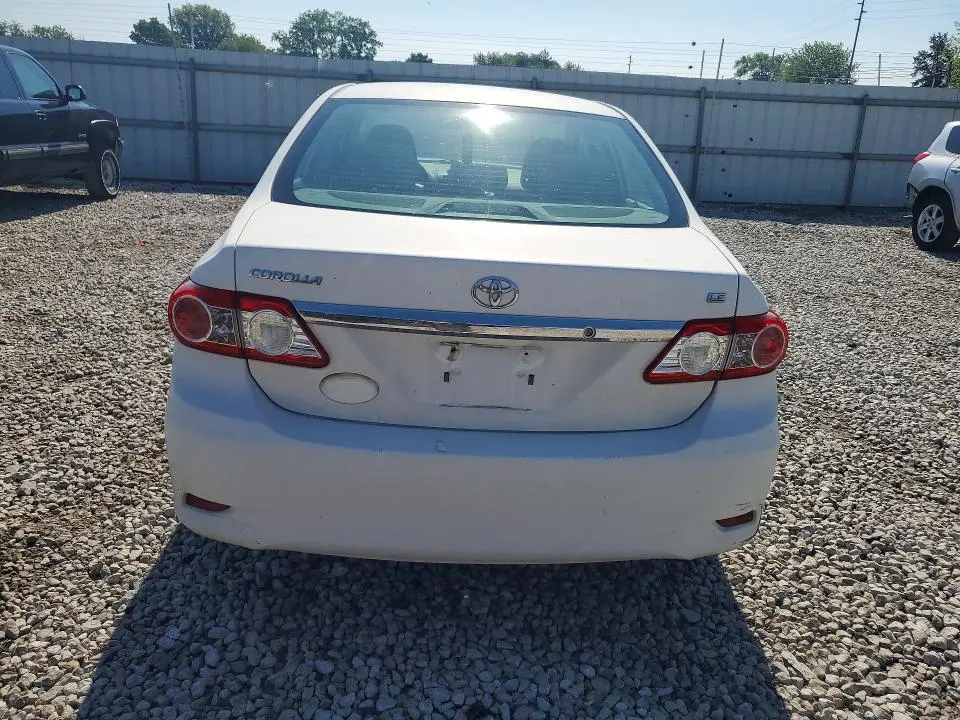 2013 TOYOTA COROLLA LE  