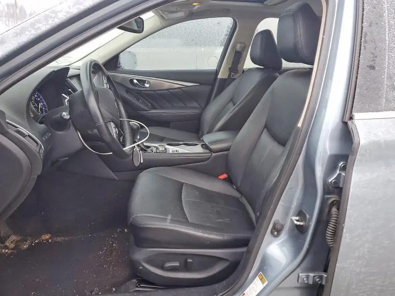 2015 INFINITI Q50 BASE  