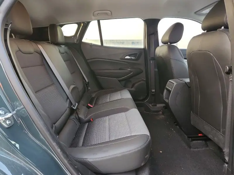 2025 CHEVROLET TRAX 1LT  