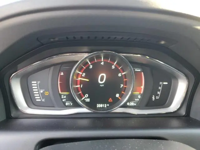 2016 VOLVO XC60 T6 PREMIER  