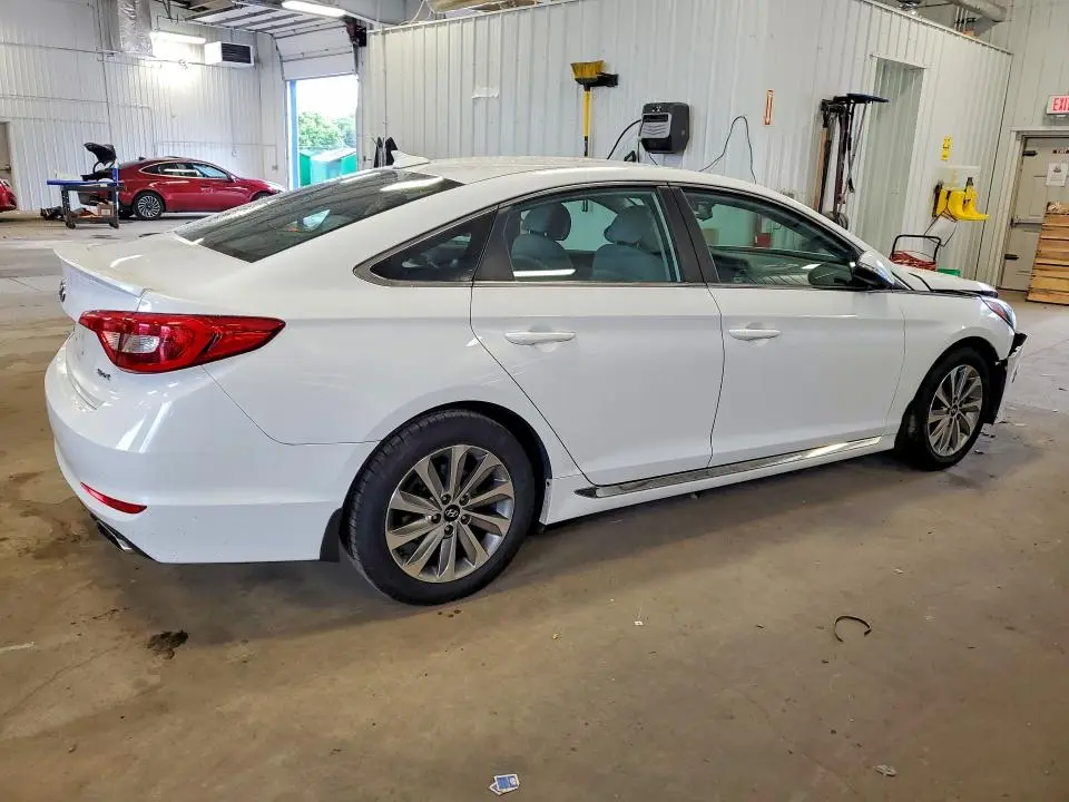 2016 HYUNDAI SONATA SPORT  