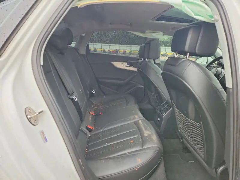 2017 AUDI A4 ULTRA PREMIUM  