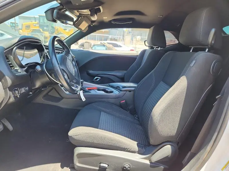 2019 DODGE CHALLENGER SXT  