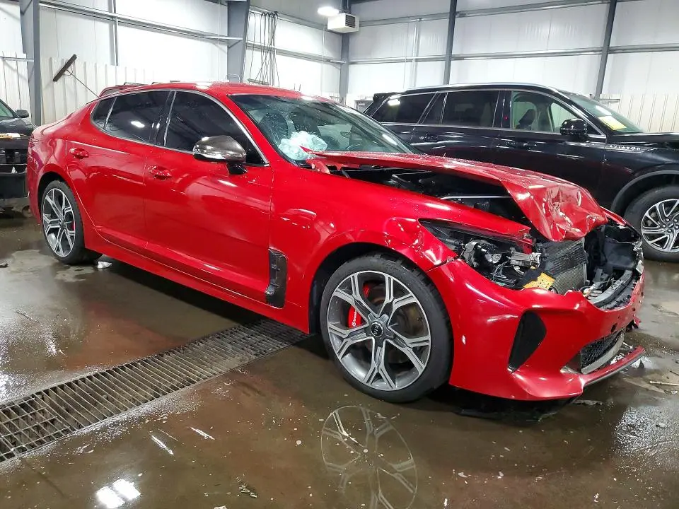 2021 KIA STINGER GT  