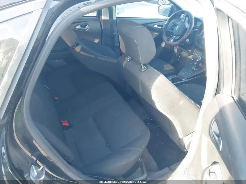 2018 FORD FOCUS SE