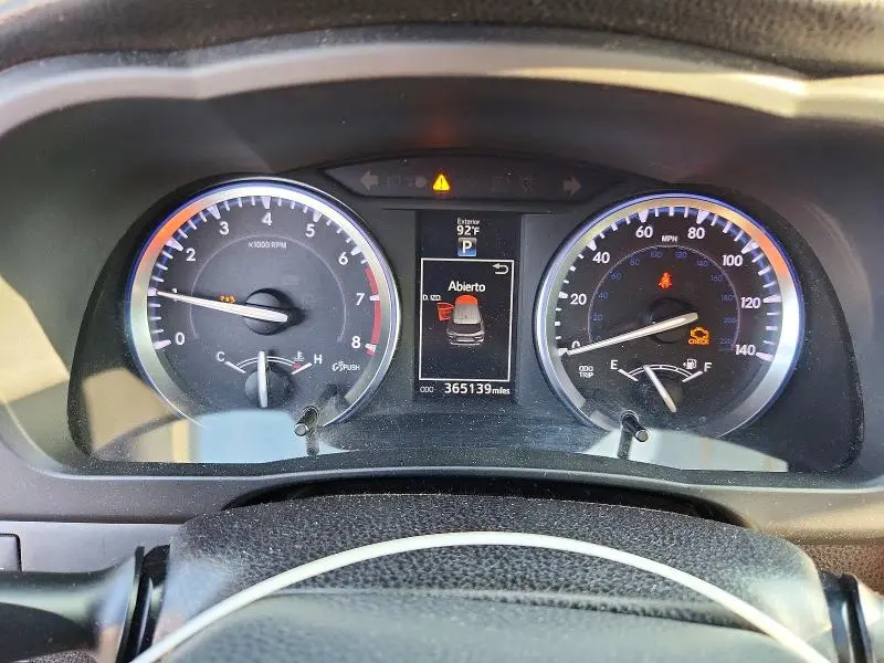 2014 TOYOTA HIGHLANDER XLE  