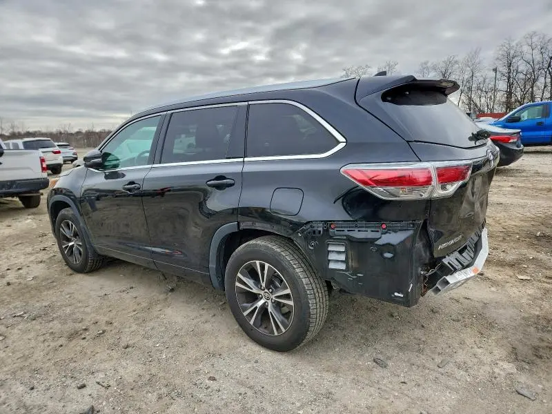 2016 TOYOTA HIGHLANDER XLE  