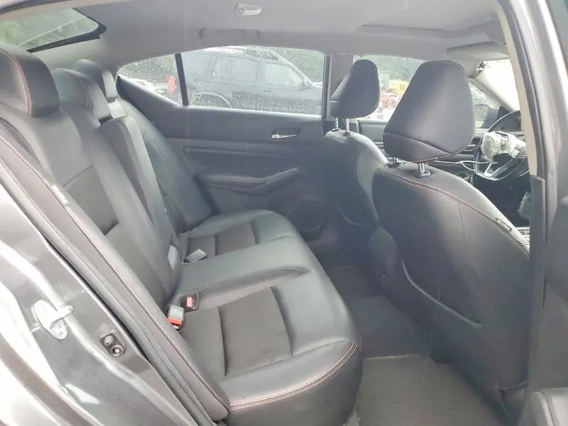 2020 NISSAN ALTIMA SR  