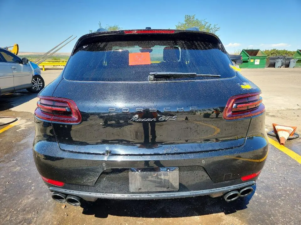 2018 PORSCHE MACAN GTS  