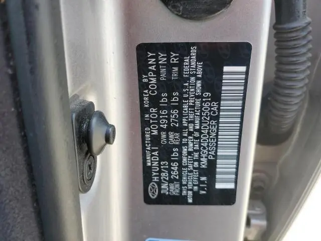 2013 HYUNDAI GENESIS 3.8L  