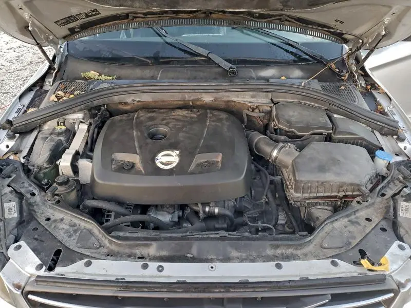 2015 VOLVO XC60 T5 PREMIER  