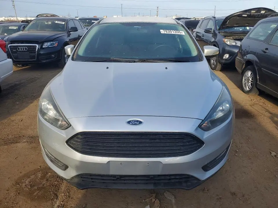 2017 FORD FOCUS SE  