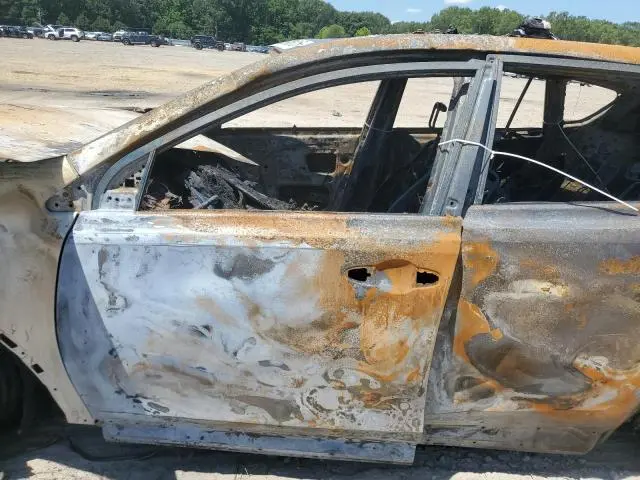 2018 TOYOTA RAV4 HV LE  