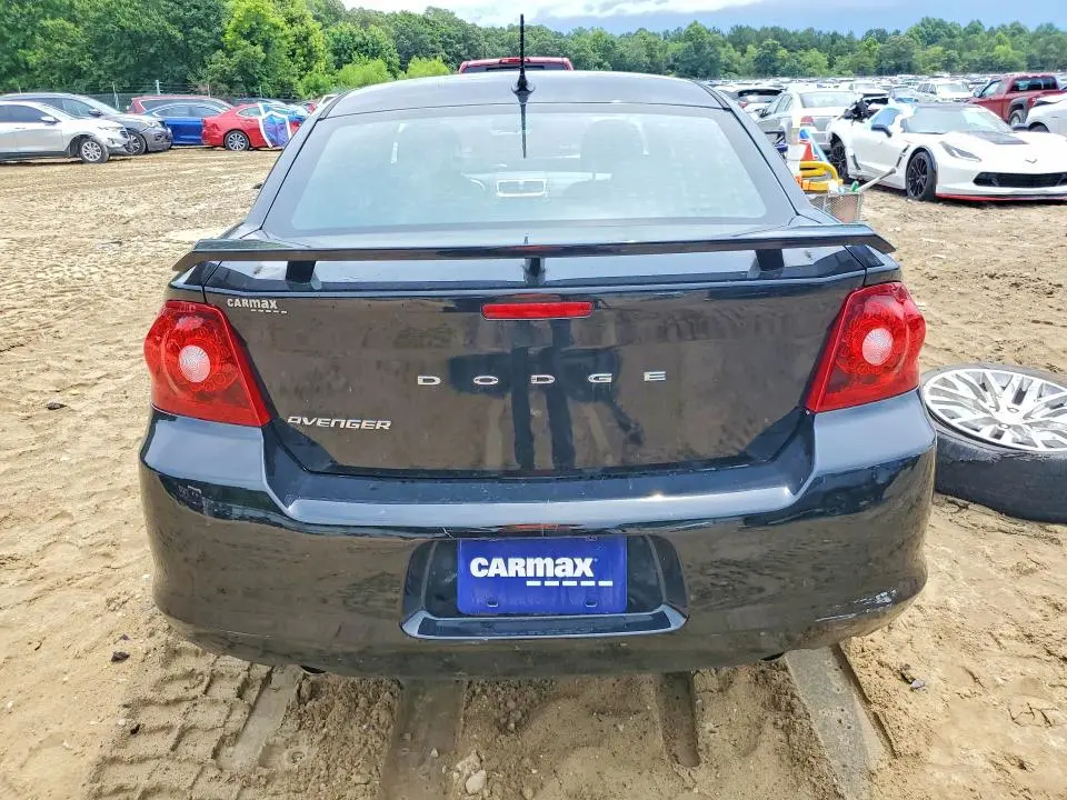 2013 DODGE AVENGER SE  