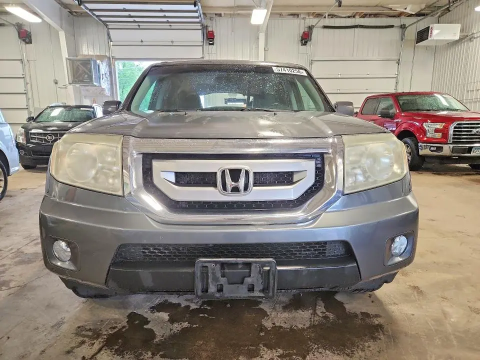 2011 HONDA PILOT EXL  