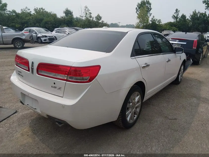 2010 LINCOLN MKZ  