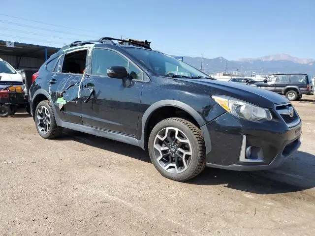 2017 SUBARU CROSSTREK LIMITED  
