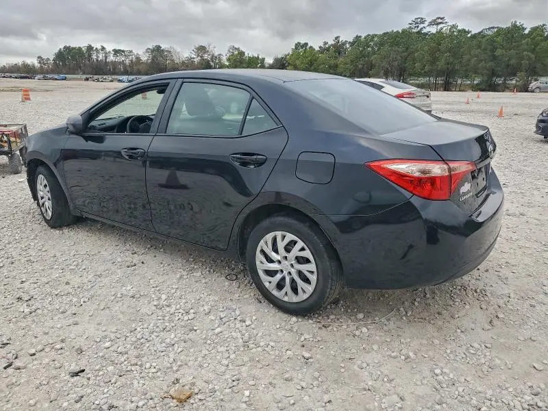 2018 TOYOTA COROLLA   