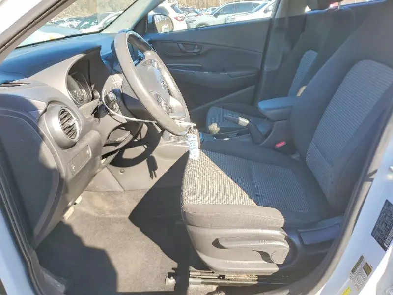 2018 HYUNDAI KONA SE  