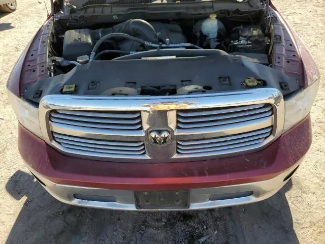 2015 RAM 1500 SLT  