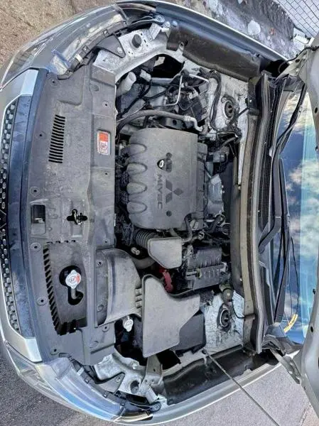 2019 MITSUBISHI OUTLANDER ES  