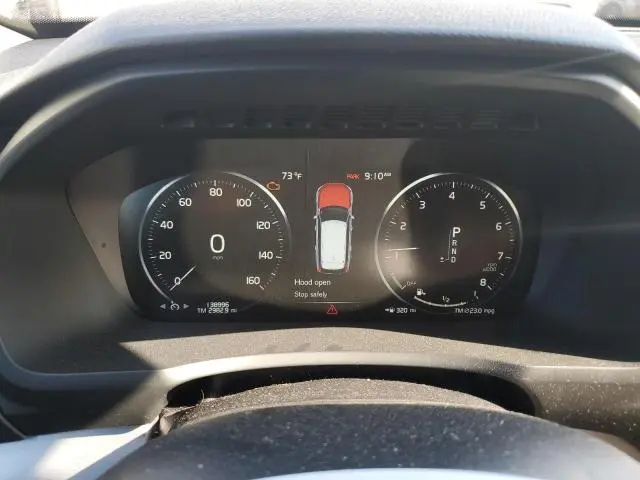 2016 VOLVO XC90 T6  