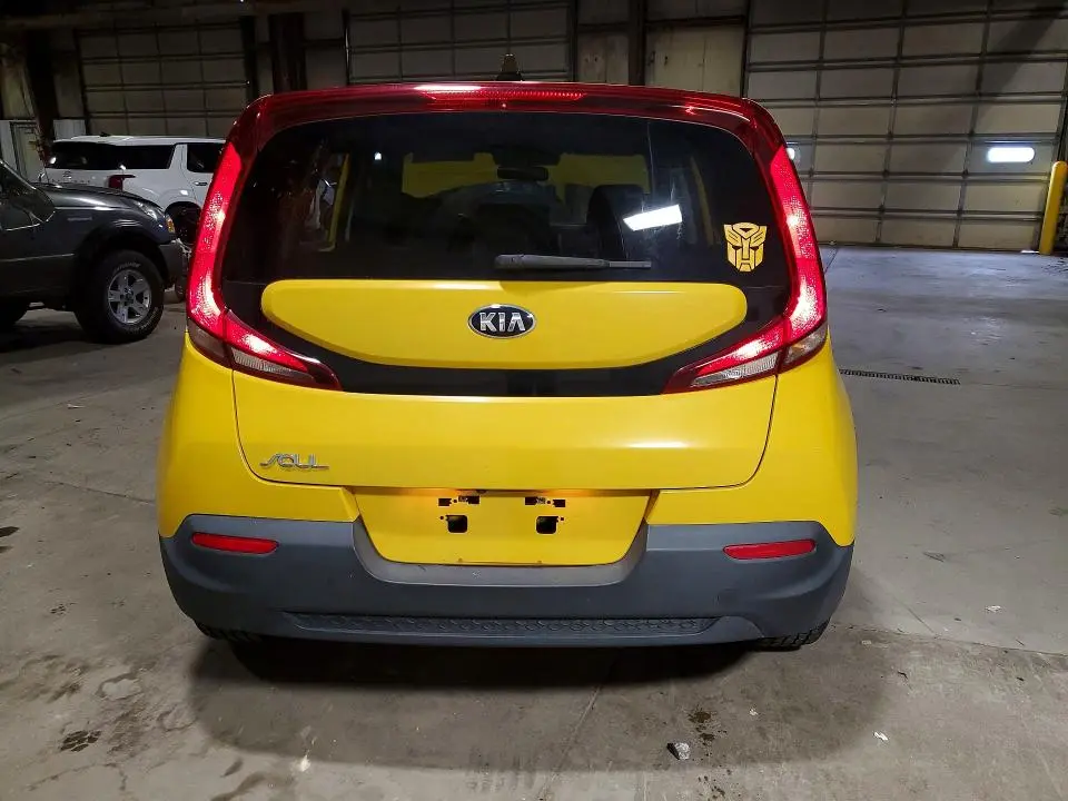 2020 KIA SOUL LX  