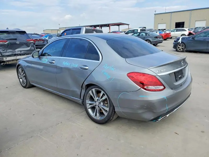 2016 MERCEDES-BENZ C 300  
