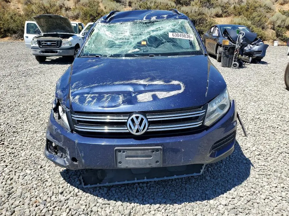 2016 VOLKSWAGEN TIGUAN S  