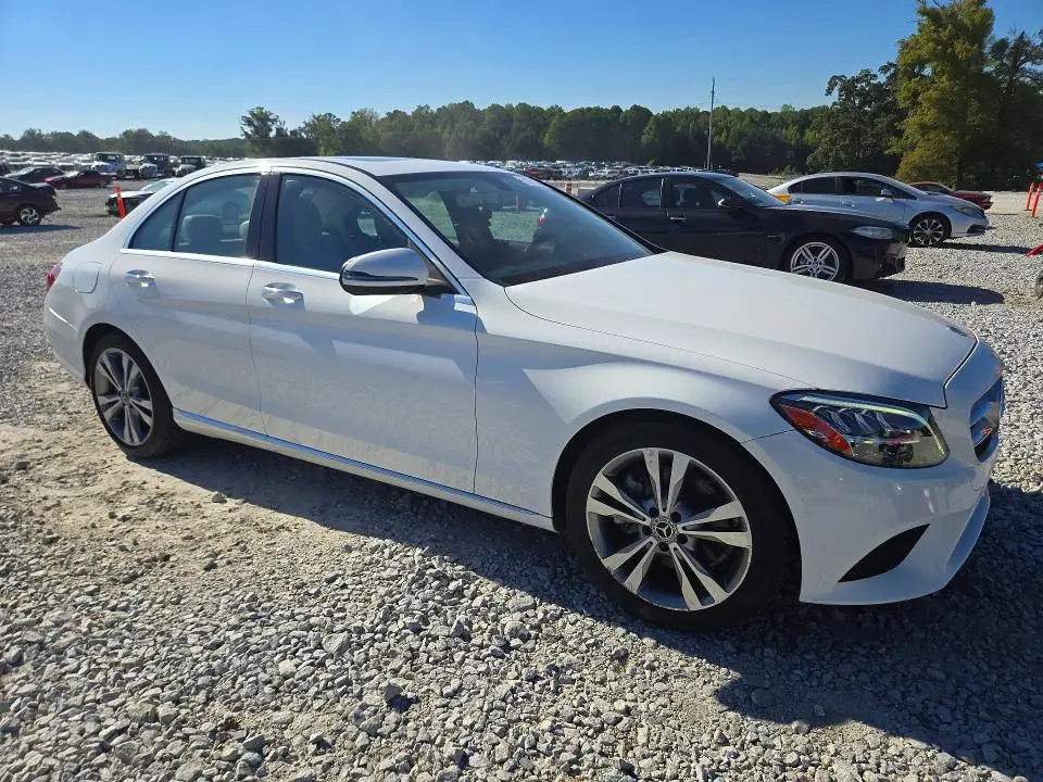2019 MERCEDES-BENZ C 300  