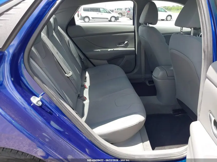 2021 HYUNDAI ELANTRA SE