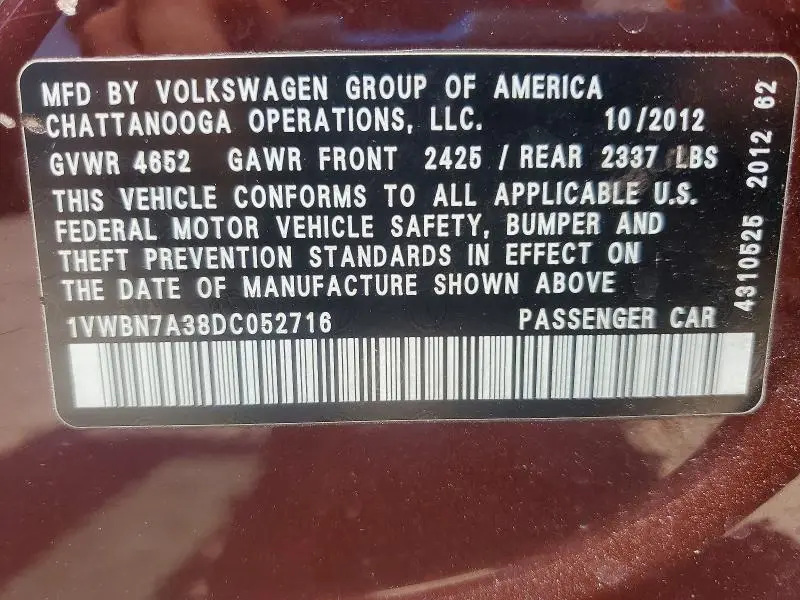 2013 VOLKSWAGEN PASSAT SE  