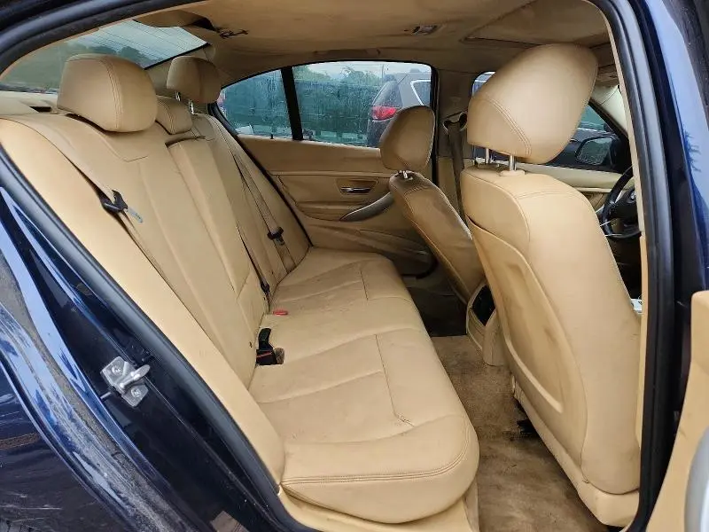 2014 BMW 320 I  