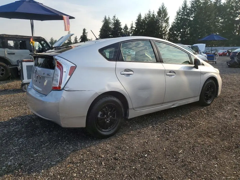 2012 TOYOTA PRIUS TWO  