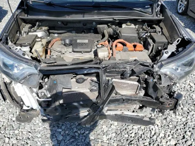 2018 TOYOTA RAV4 HV LE  