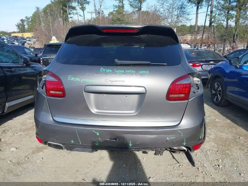 2012 PORSCHE CAYENNE  