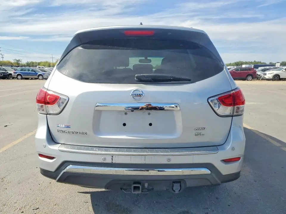 2014 NISSAN PATHFINDER SL  
