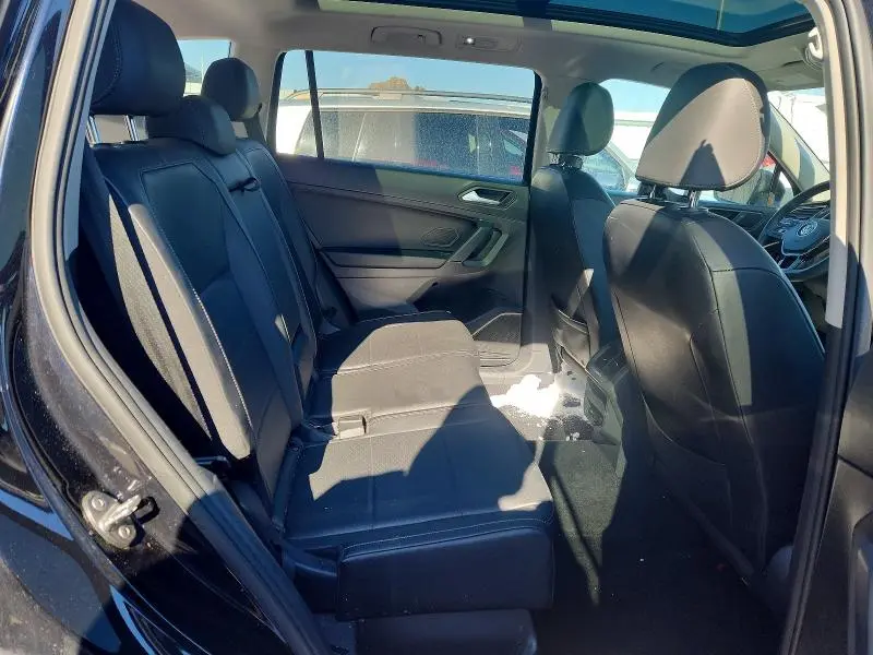 2020 VOLKSWAGEN TIGUAN SE  