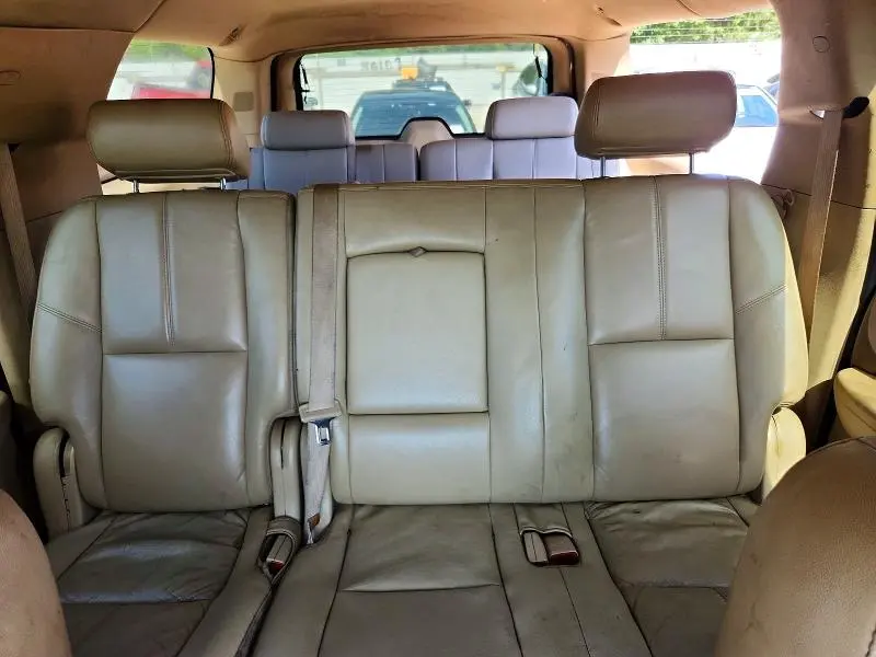 2010 CHEVROLET SUBURBAN K1500 LT  