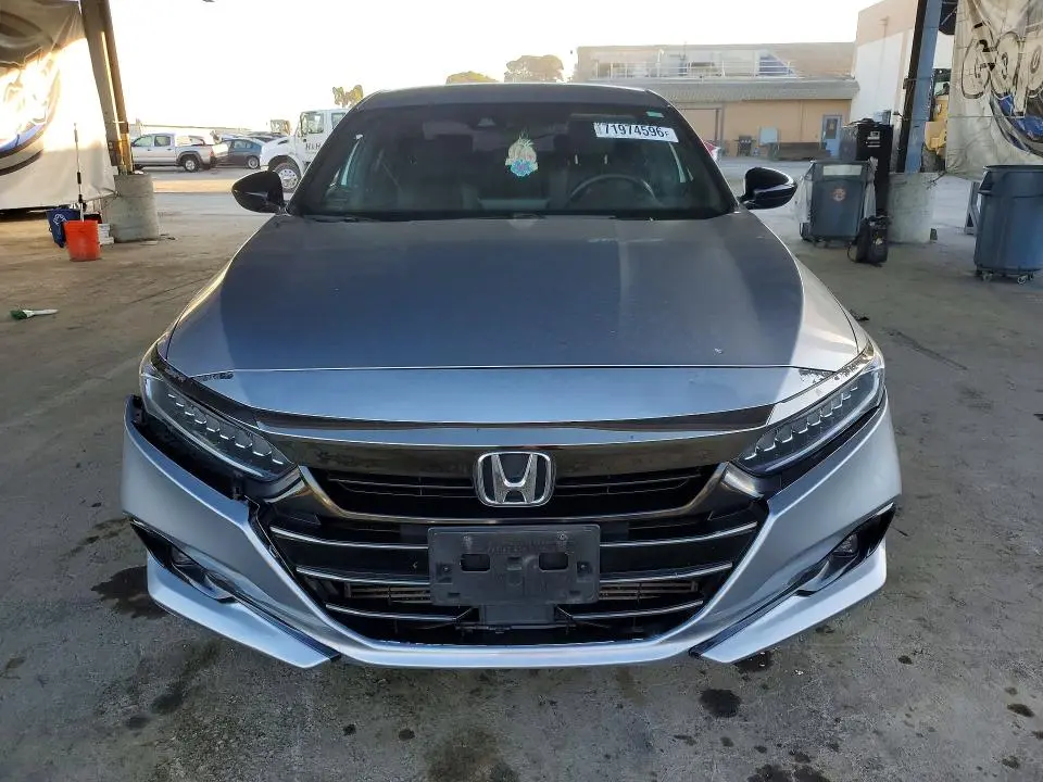 2021 HONDA ACCORD SPORT  
